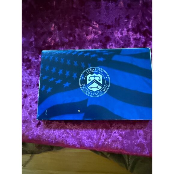 2004 US Mint 10 Coin Proof Set COA - Picture 4 of 4